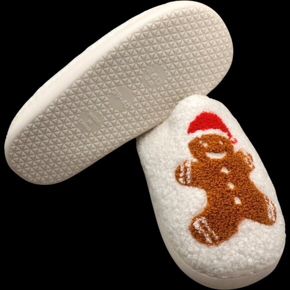 Gingerbread Man Slippers - Picture 4 of 4